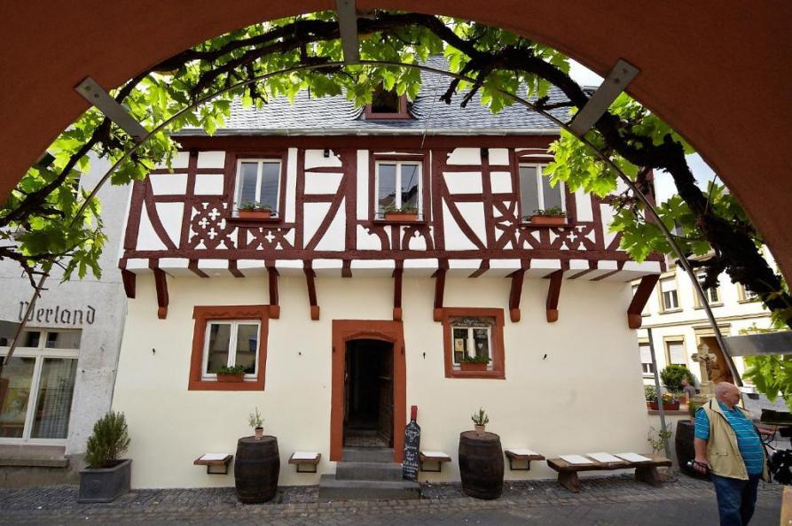 	Zeltinger Hof 