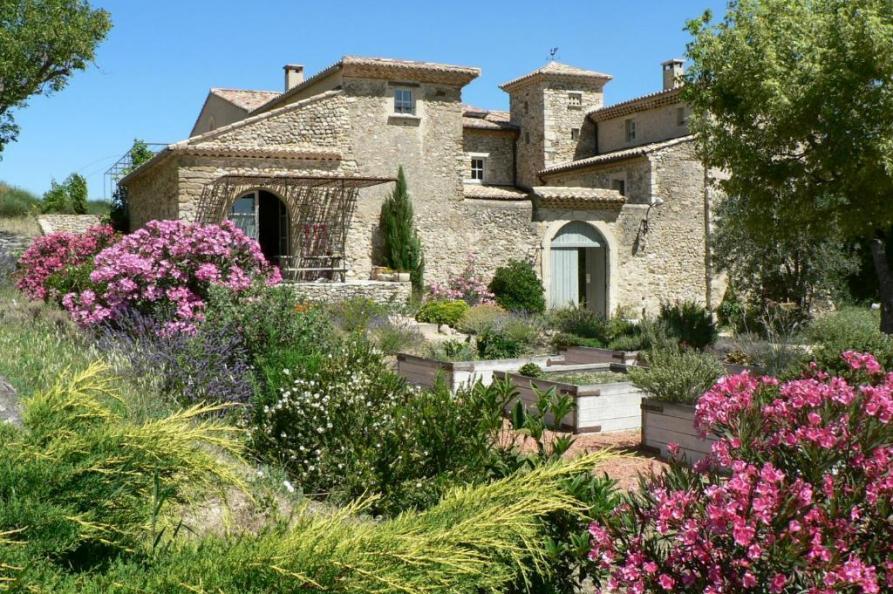 Bed & Breakfast of the Domaine de Provensol